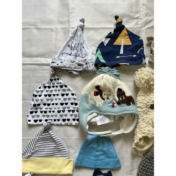 Mixed Lot of 20 Infant Baby Boys Hats From Newborn to 6-12 Months - Picture 3 of 7